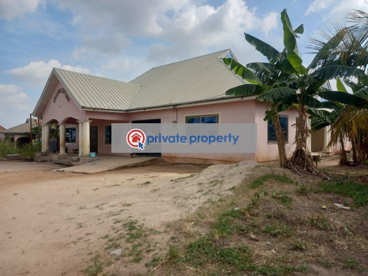 7 bedroom House For Sale &nbsp;kenyasi Abrem. Kumasi Metropolitan Ashanti - 3