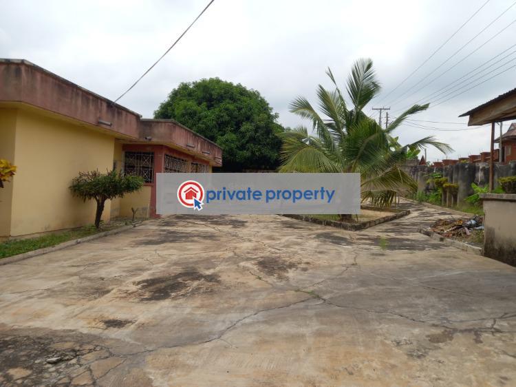 7 bedroom House For Sale &nbsp;sepe Dote Near Buokrom Estate Junction Kumasi Metropolitan Ashanti - 4