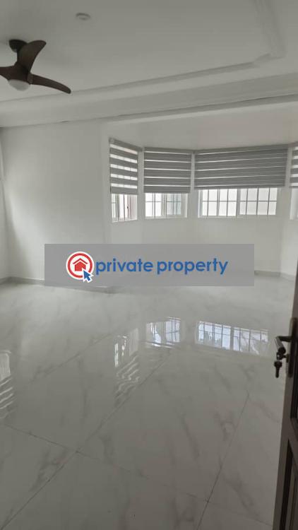 7 bedroom House For Sale Cantonments Accra - 8