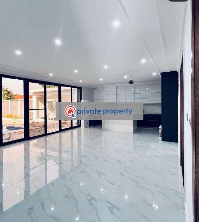 7 bedroom House For Sale Cantonments Accra - 3
