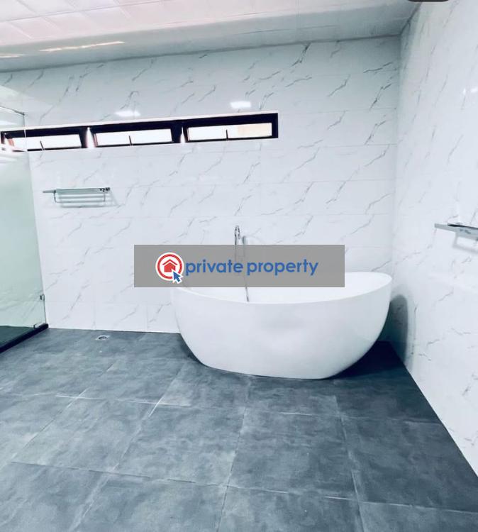 7 bedroom House For Sale Cantonments Accra - 5