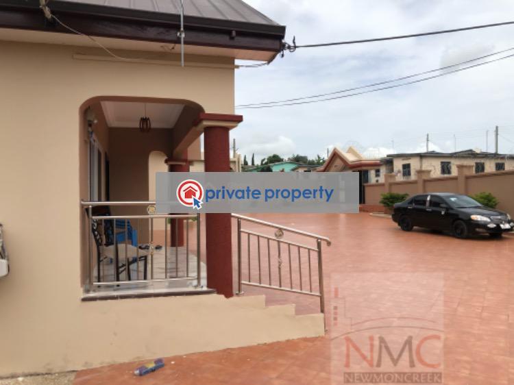 7 bedroom Detached Duplex For Sale &nbsp;nsawam Town Near The Juice Factory Accra Metropolitan  - 1