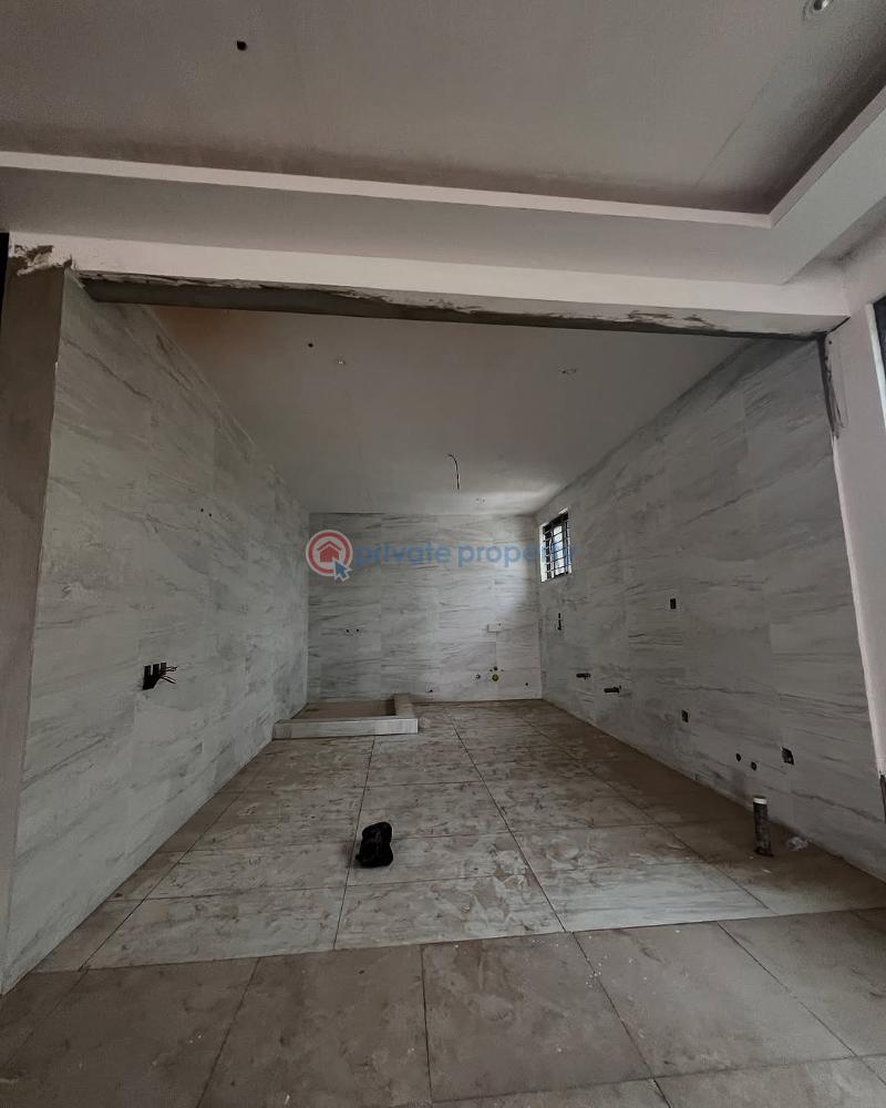 9 bedroom House For Sale Adjiriganor Adjiringanor East Legon Accra - 10