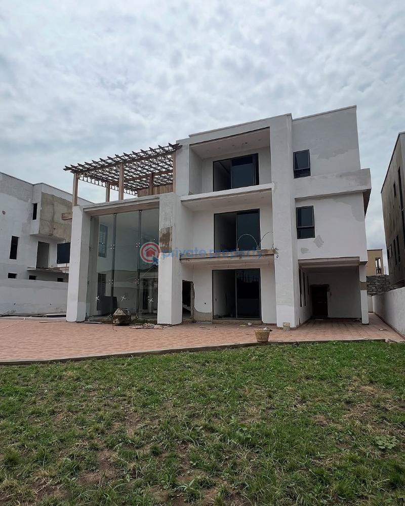 9 bedroom House For Sale Adjiriganor Adjiringanor East Legon Accra - 1