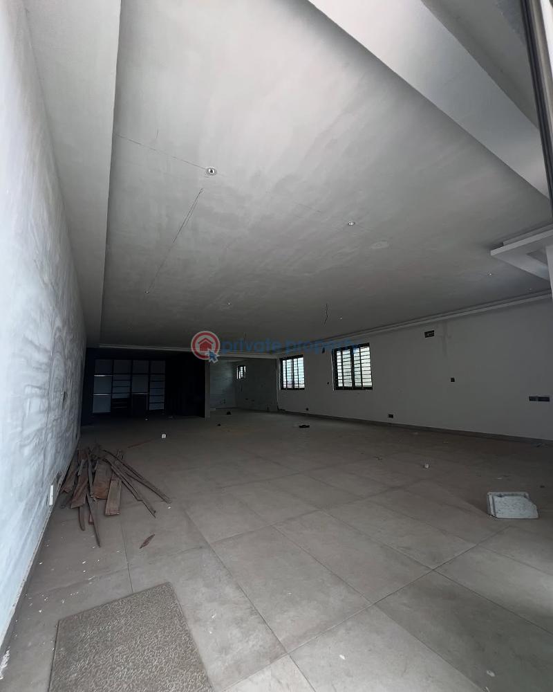 9 bedroom House For Sale Adjiriganor Adjiringanor East Legon Accra - 11