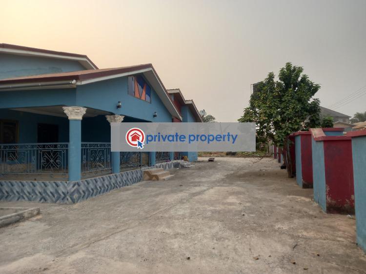 7 bedroom House For Sale &nbsp;abrem Nwamase After Kenyasi. Kumasi Metropolitan Ashanti - 9