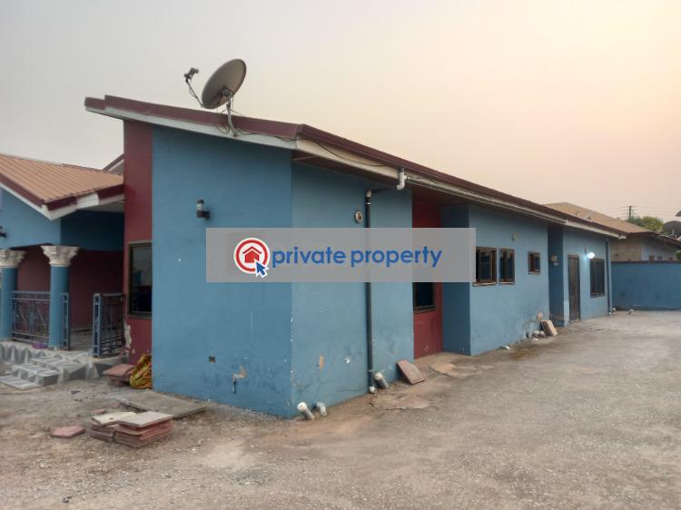 7 bedroom House For Sale &nbsp;abrem Nwamase After Kenyasi. Kumasi Metropolitan Ashanti - 2