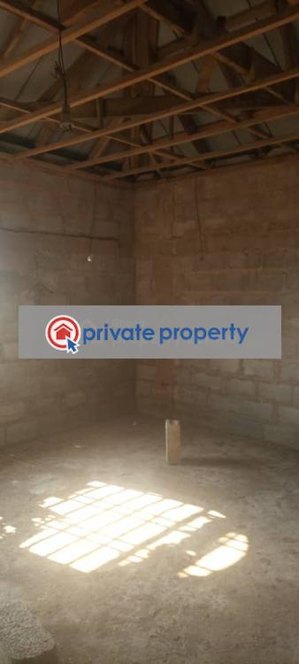 7 bedroom Detached Bungalow For Sale &nbsp;kasoa Tipper Goil Filling Station Accra Metropolitan  - 3