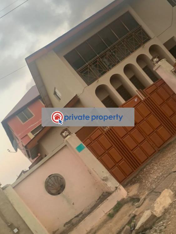7 bedroom Detached Bungalow For Sale &nbsp;kasoa Tipper Goil Filling Station Accra Metropolitan  - 1