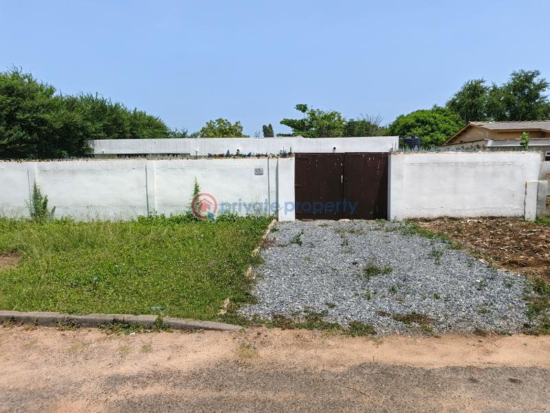 7 bedroom House For Sale Achimota Cfc Estate Accra Metropolitan  - 6