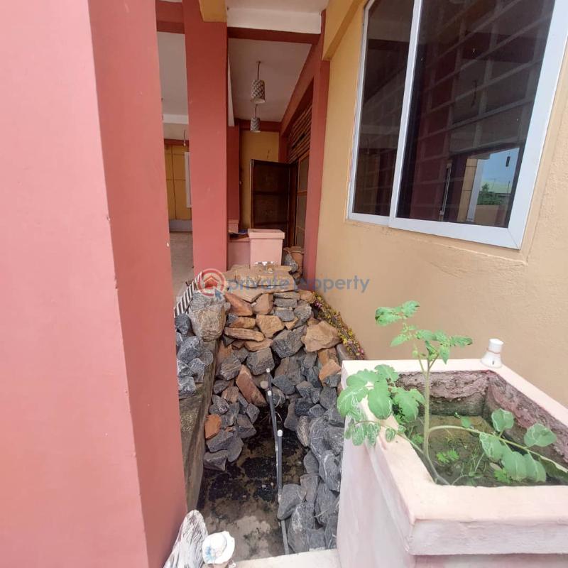 7 bedroom House For Sale Devtraco Area Community 25 Tema Accra - 9