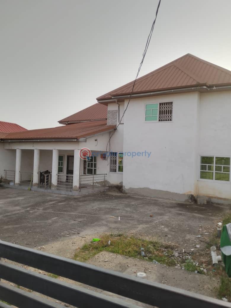 8 bedroom Commercial Property For Sale Amasaman, Ablorman Amasaman Ga West Municipal Accra - 3