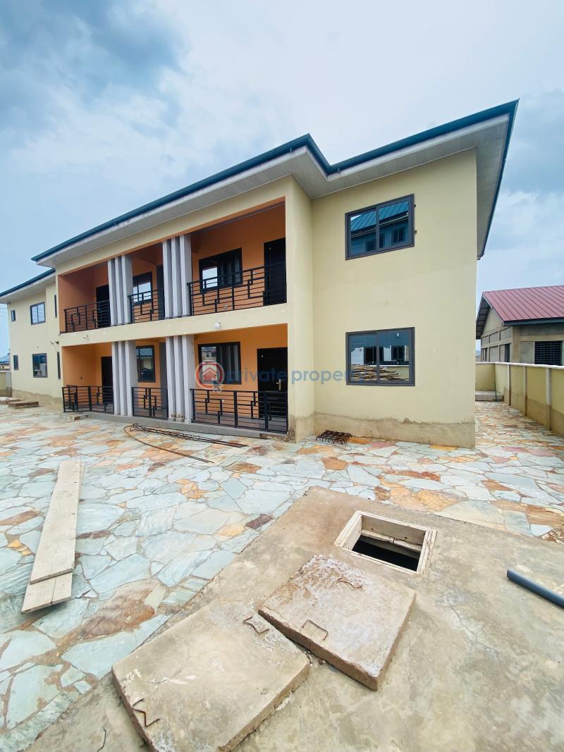 8 bedroom House For Sale Tetegu Township Gbawe Accra Metropolitan  - 6