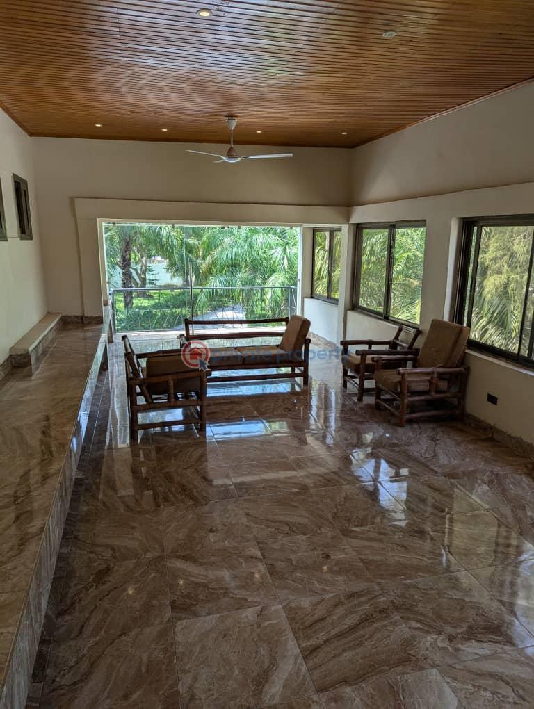 8 bedroom House For Rent Cantonments Accra - 7