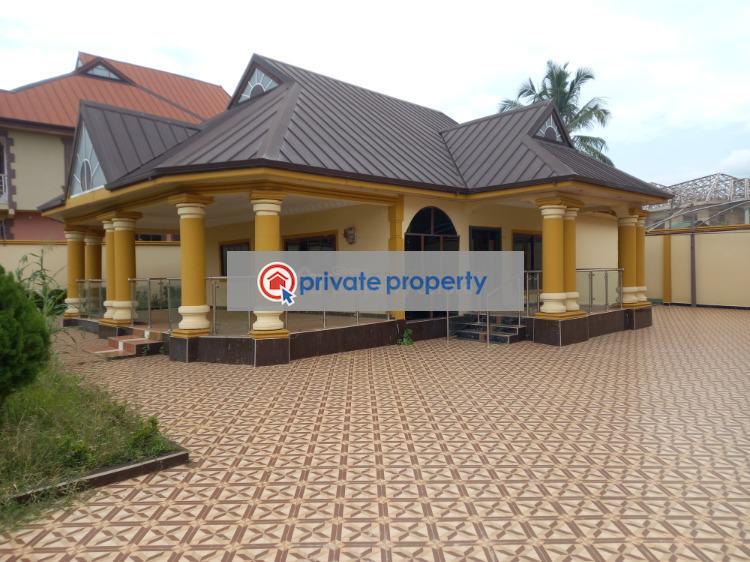 8 bedroom House For Sale &nbsp;kronum Afrancho Kumasi Metropolitan Ashanti - 17