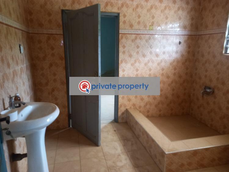 8 bedroom House For Sale &nbsp;nyankyerenyase, Near Sofoline, Ipt Tanoso. Kumasi Metropolitan Ashanti - 9