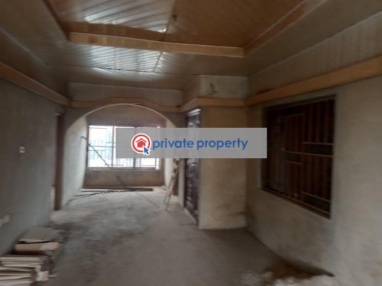 8 bedroom House For Sale &nbsp;nyankyerenyase, Near Sofoline, Ipt Tanoso. Kumasi Metropolitan Ashanti - 3