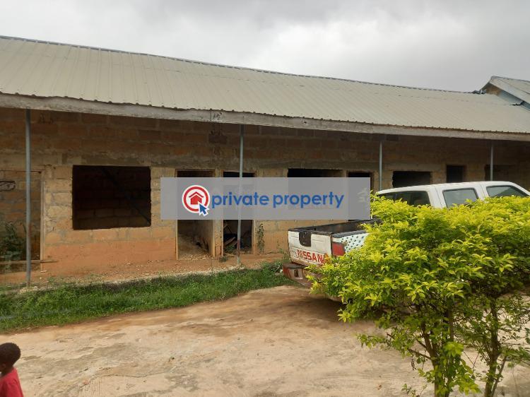 8 bedroom House For Sale &nbsp;sokoban Apaaso On Ahodwo Daban Road. Kumasi Metropolitan Ashanti - 5