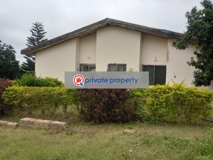 8 bedroom House For Sale &nbsp;sokoban Apaaso On Ahodwo Daban Road. Kumasi Metropolitan Ashanti - 6