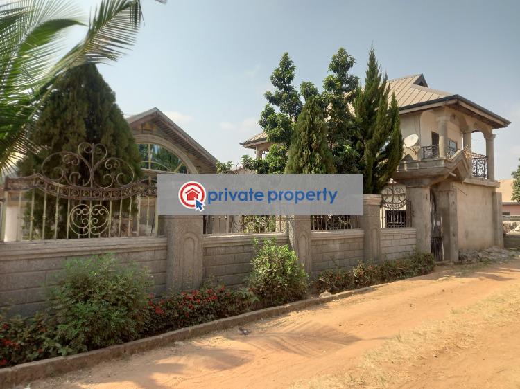 8 bedroom House For Sale &nbsp;abrem New Site. On Buokrom Airport Road. Kwabre Ashanti - 3