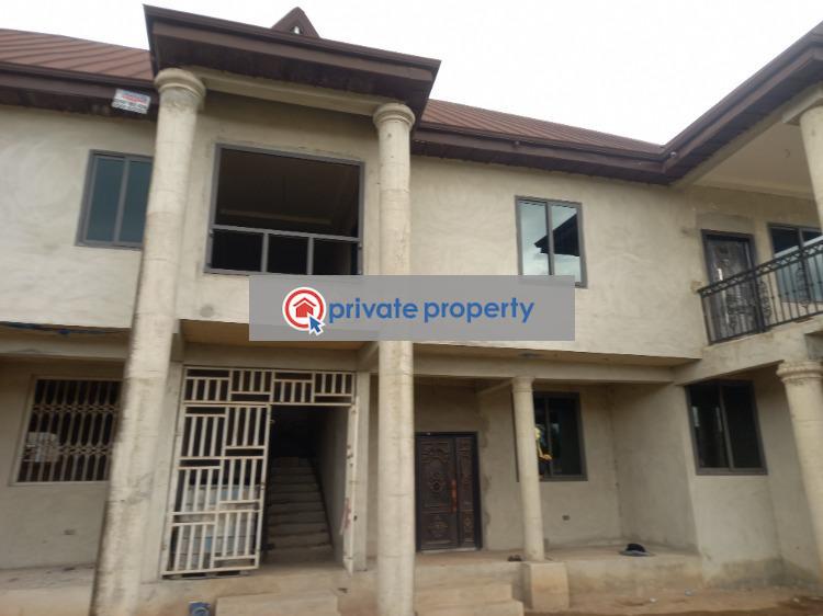 8 bedroom House For Sale &nbsp;buobai, Near Asokore Mampong Tech/ Knust. Kumasi Metropolitan Ashanti - 4