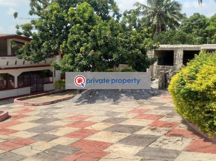 8 bedroom House For Sale &nbsp;meduma on Tafo Pankrono Road. Kumasi Metropolitan Ashanti - 3