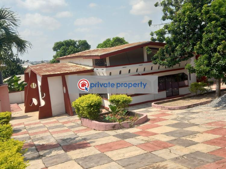 8 bedroom House For Sale &nbsp;meduma on Tafo Pankrono Road. Kumasi Metropolitan Ashanti - 4
