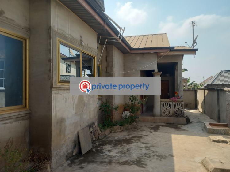 8 bedroom House For Sale &nbsp;abrem New Site. On Buokrom Airport Road. Kwabre Ashanti - 10