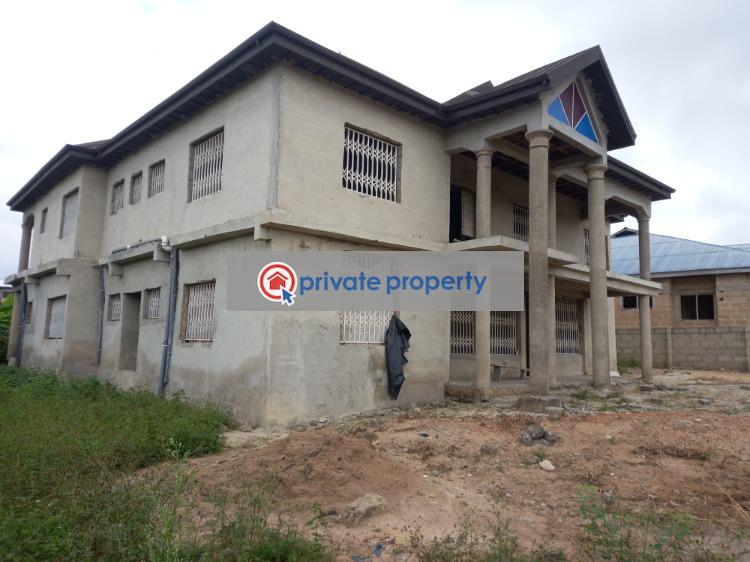 8 bedroom House For Sale &nbsp;buobai Near Asokore Mampong. Kumasi Metropolitan Ashanti - 4