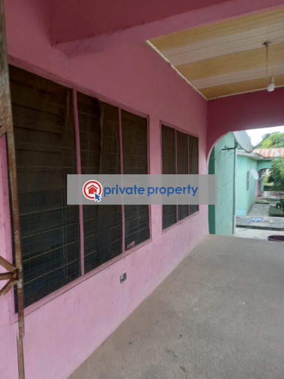 8 bedroom House For Sale &nbsp;buokrom Estate Quarry Near Rock Of Ages Int Sch. Kumasi Metropolitan Ashanti - 7