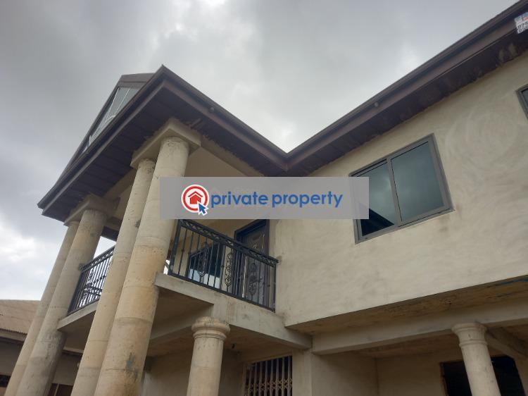 8 bedroom House For Sale &nbsp;buobai, Near Asokore Mampong Tech/ Knust. Kumasi Metropolitan Ashanti - 5