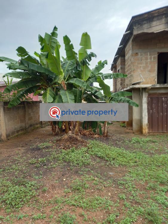 8 bedroom House For Sale abuakwa Koforidua. Kumasi Metropolitan Ashanti