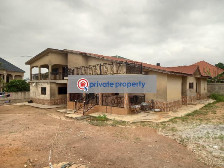 8 bedroom House For Sale &nbsp;nyankyerenyase, Near Sofoline, Ipt Tanoso. Kumasi Metropolitan Ashanti - 0
