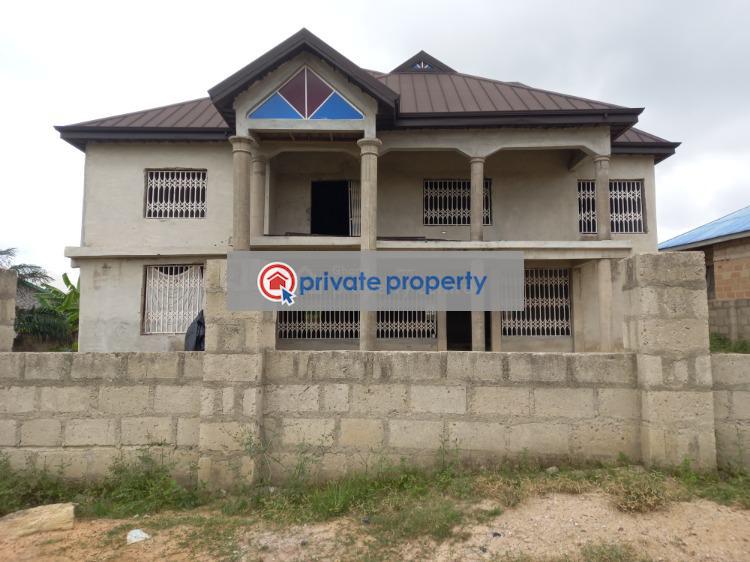 8 bedroom House For Sale &nbsp;buobai Near Asokore Mampong. Kumasi Metropolitan Ashanti - 1