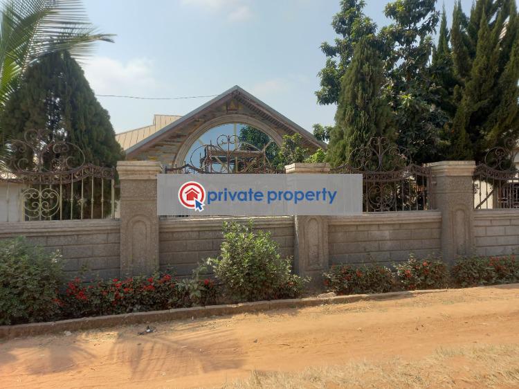 8 bedroom House For Sale &nbsp;kenyasi Abrem. Kumasi Metropolitan Ashanti - 2