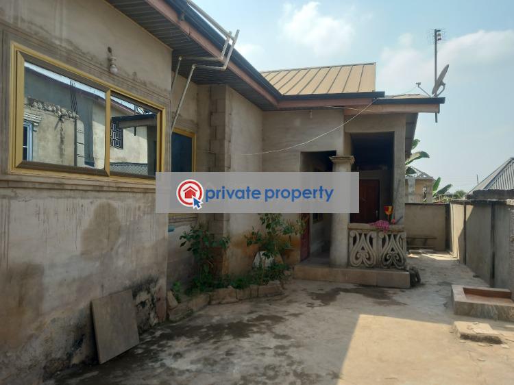8 bedroom House For Sale &nbsp;kenyasi Abrem. Kumasi Metropolitan Ashanti - 7