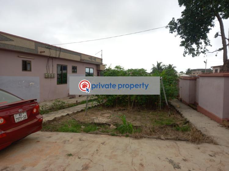 8 bedroom House For Sale &nbsp;breman Ugc Kumasi Metropolitan Ashanti - 2
