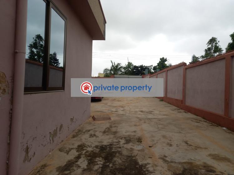 8 bedroom House For Sale &nbsp;breman Ugc Kumasi Metropolitan Ashanti - 8
