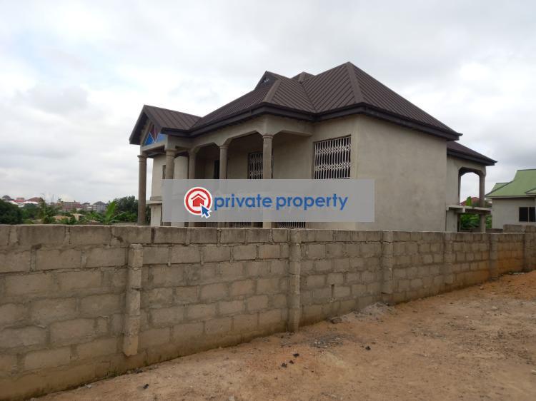 8 bedroom House For Sale &nbsp;buobai Near Asokore Mampong. Kumasi Metropolitan Ashanti - 3