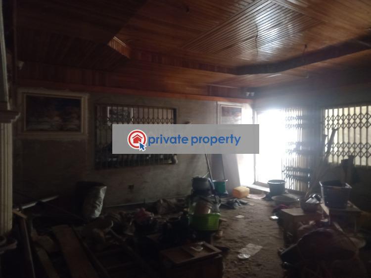 8 bedroom House For Sale &nbsp;kenyasi Abrem. Kumasi Metropolitan Ashanti - 14
