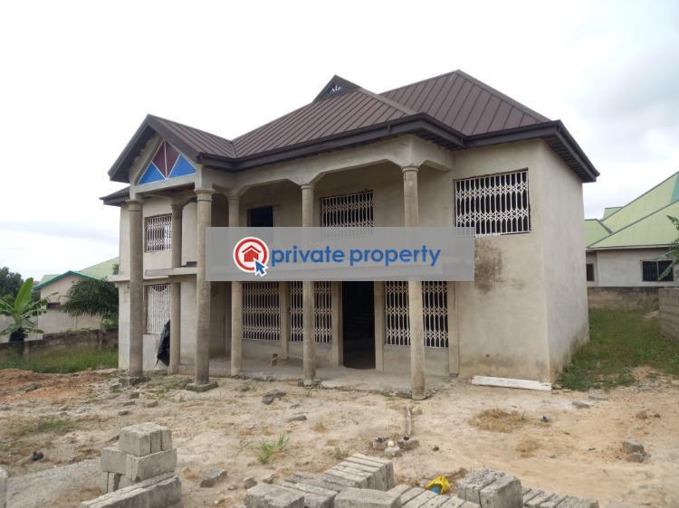 8 bedroom House For Sale &nbsp;buobai Near Asokore Mampong. Kumasi Metropolitan Ashanti - 2
