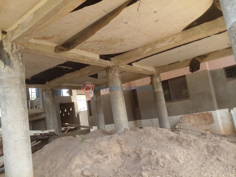 8 bedroom Block of Flats For Sale Pokuase (Pokoasi) Ga West Municipal Accra - 21