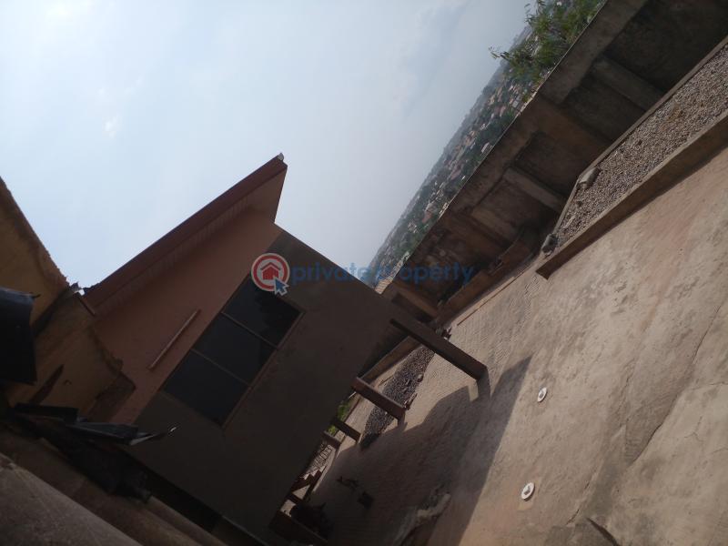8 bedroom Block of Flats For Sale Pokuase (Pokoasi) Ga West Municipal Accra - 20