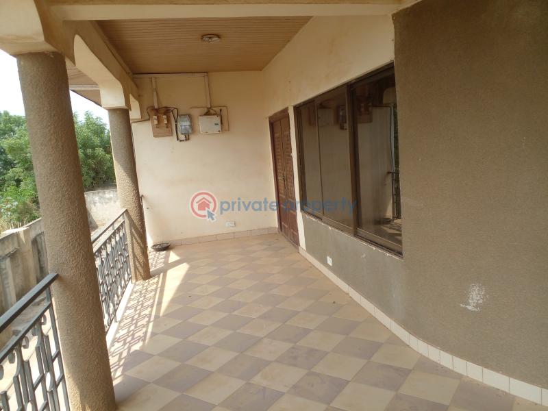 8 bedroom Block of Flats For Sale Pokuase (Pokoasi) Ga West Municipal Accra - 17