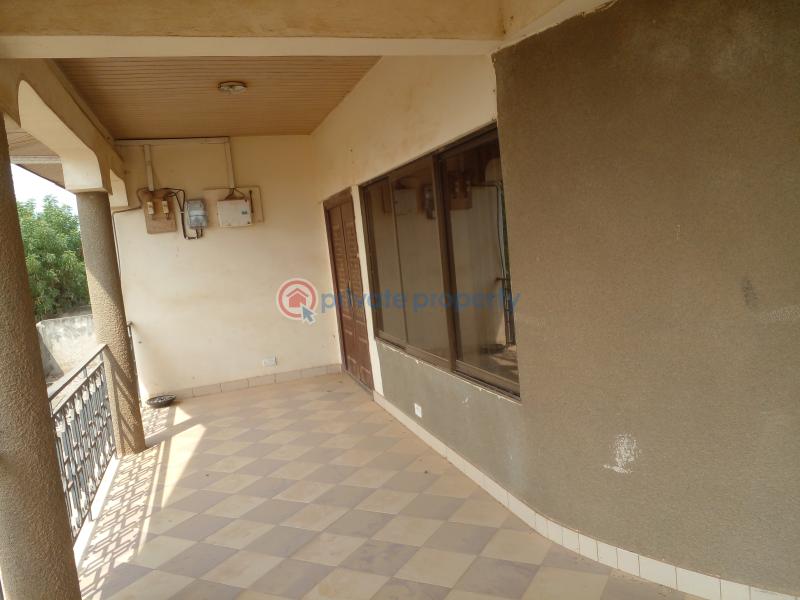8 bedroom Block of Flats For Sale Pokuase (Pokoasi) Ga West Municipal Accra - 18