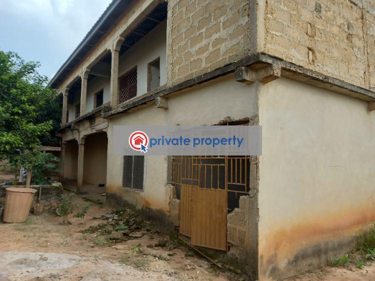 9 bedroom House For Sale &nbsp;bosore After Kenyasi. Kumasi Metropolitan Ashanti - 4
