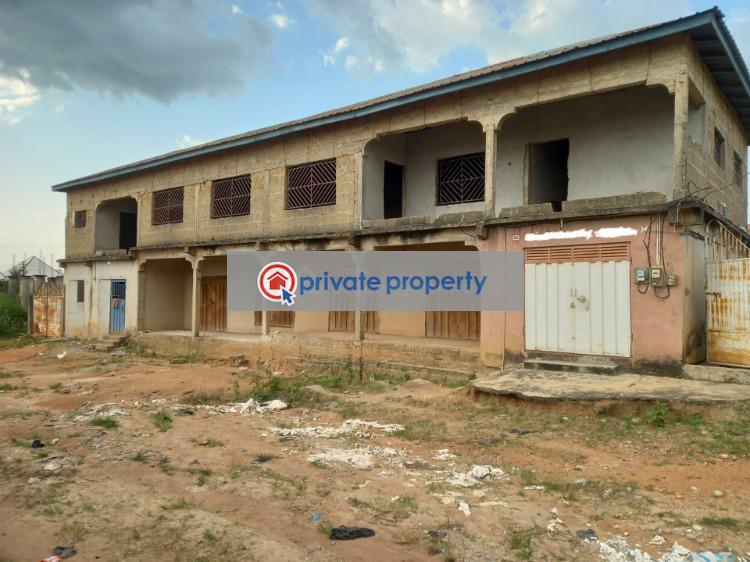 9 bedroom House For Sale &nbsp;bosore After Kenyasi. Kumasi Metropolitan Ashanti - 0