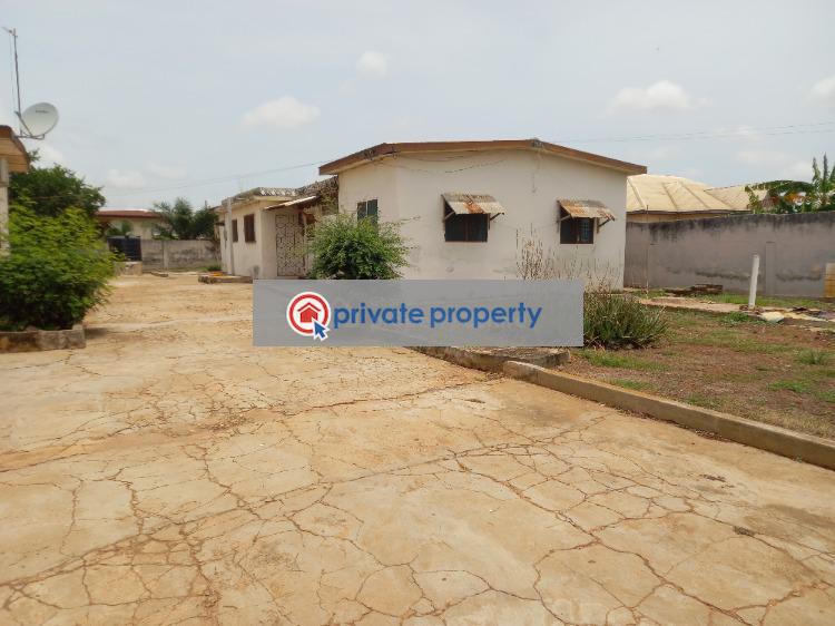 9 bedroom House For Sale &nbsp;kwadaso ( Odineho). Kumasi Metropolitan Ashanti - 7