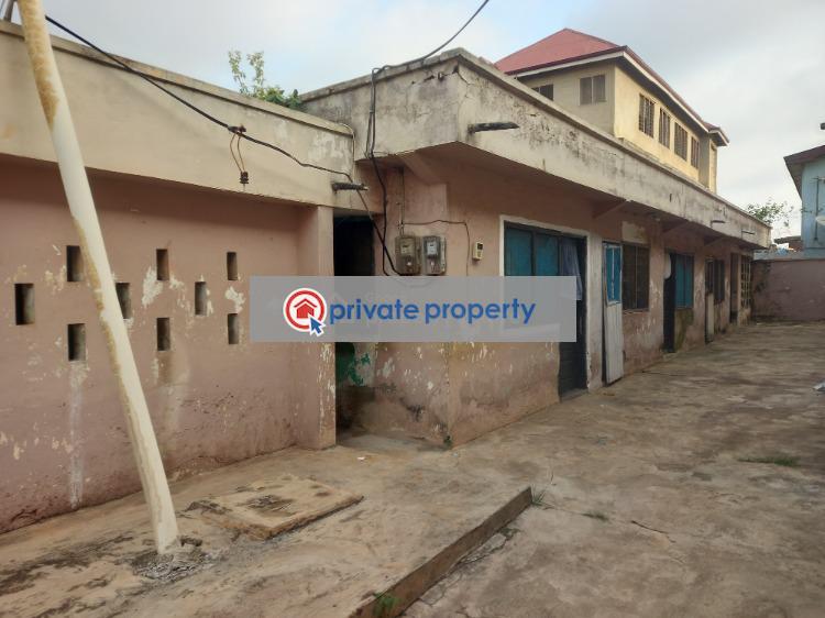 9 bedroom House For Sale &nbsp;sepe Buokrom Near Kumasi International Airport. Kumasi Metropolitan Ashanti - 6