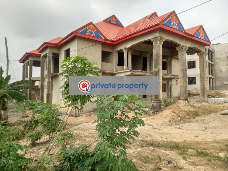9 bedroom House For Sale &nbsp;buobai Near Asokore Mampong. Kumasi Metropolitan Ashanti - 1
